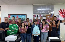 Funcionarios en una jornada formativa sobre el correcto lavado de manos